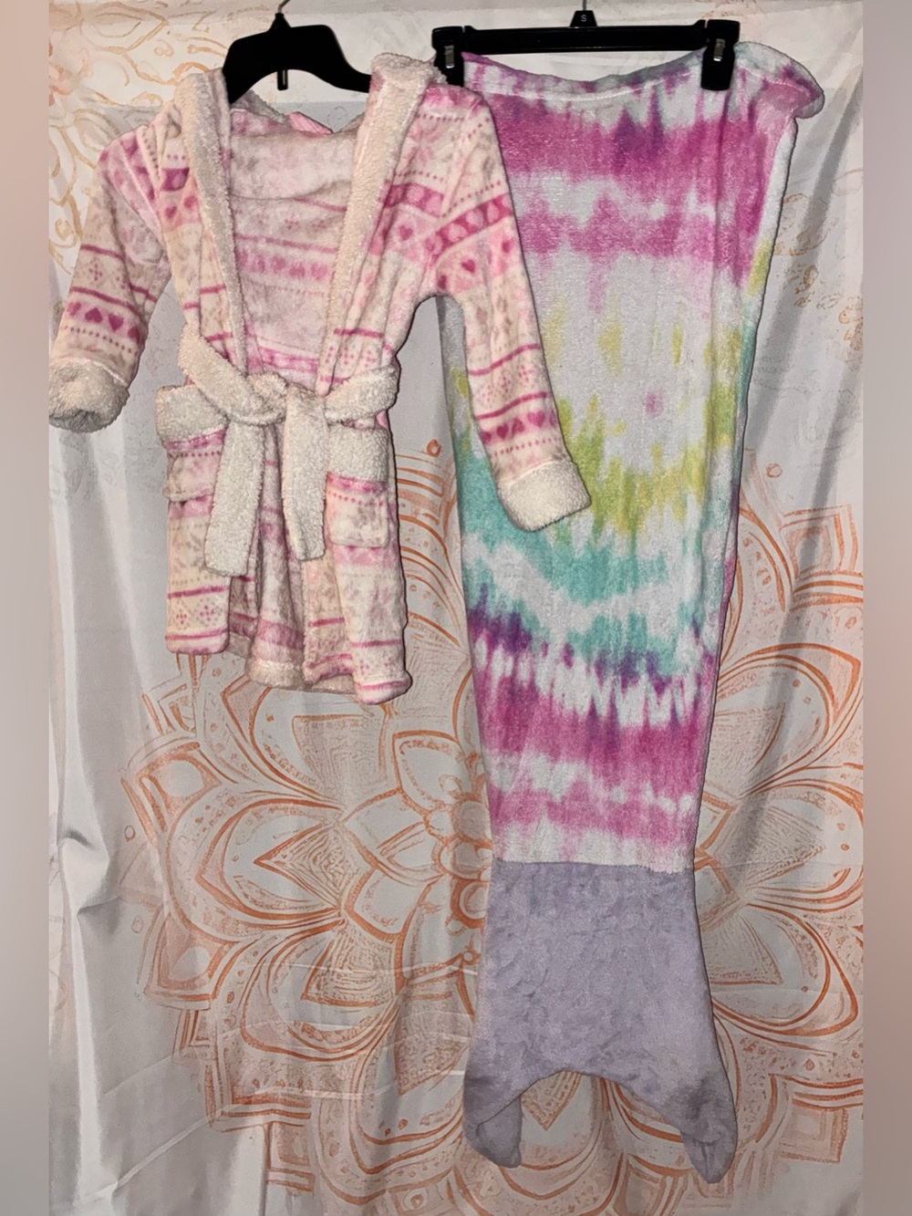 Cozy Pink Patterned Kids Robe & Tie-Dye Mermaid Blanket Set